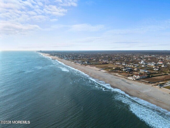 Building Photo - 892 Elberon Ave