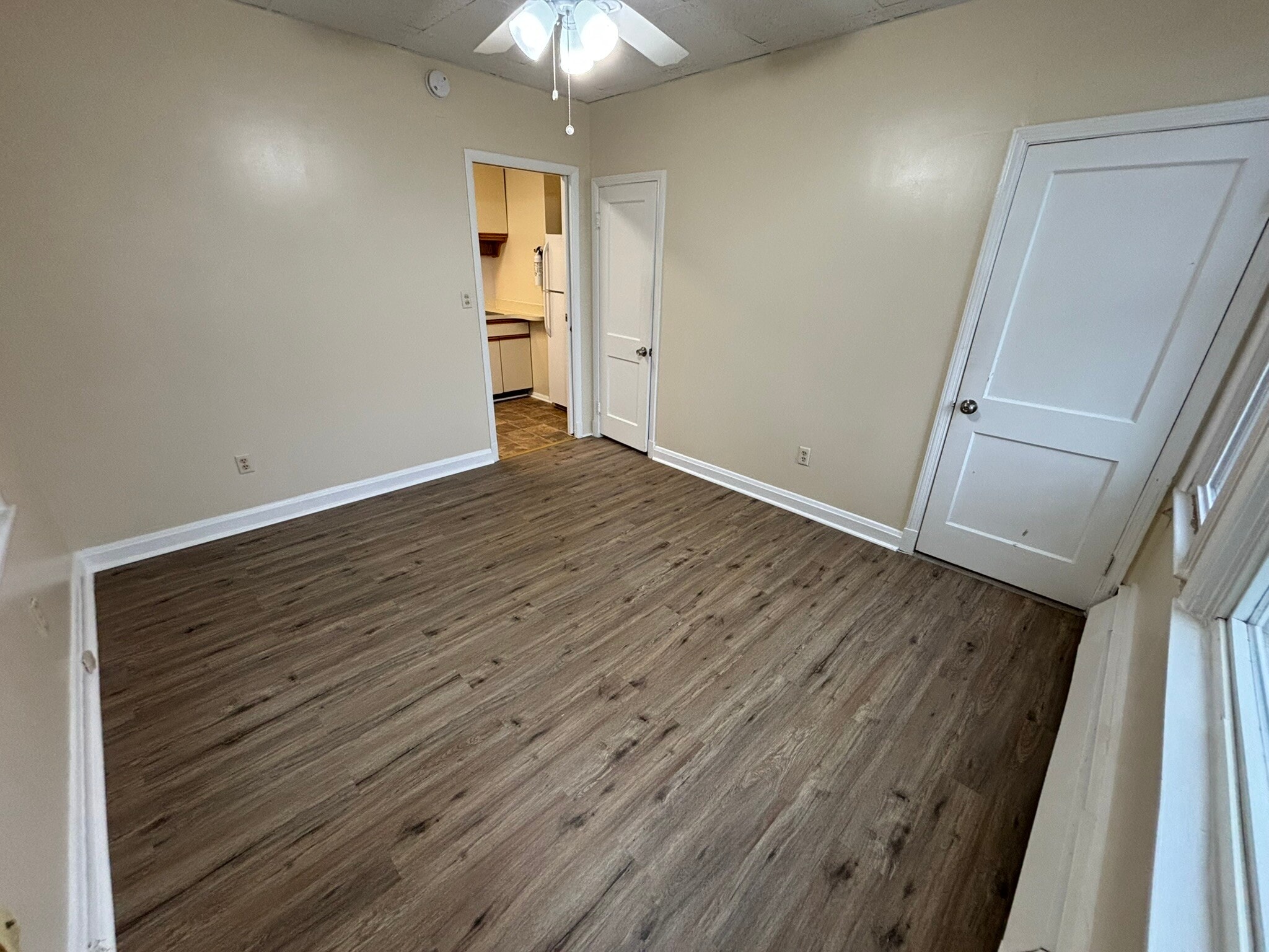 Bedroom - 6045 Old Washington Rd