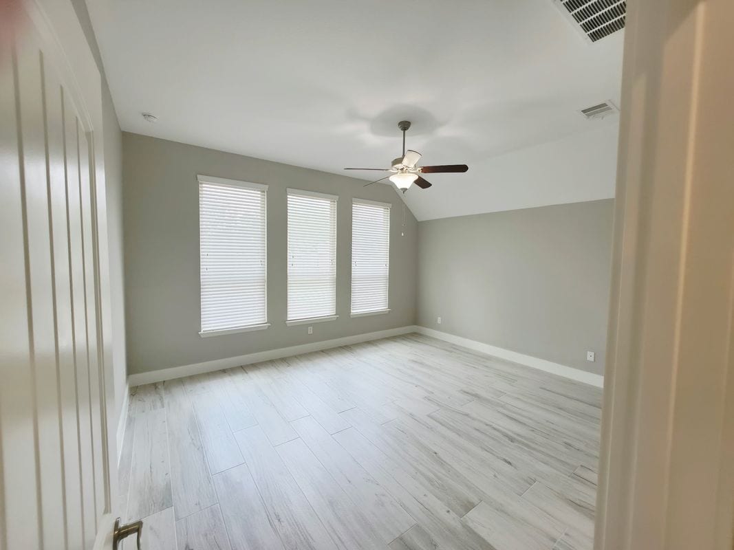 Building Photo - 4822 La Santa Rd