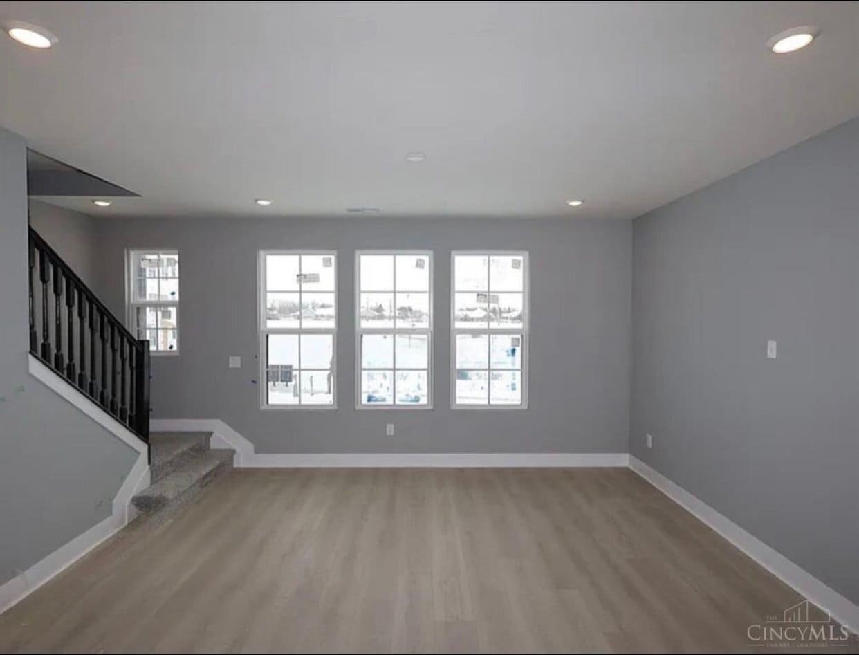 Building Photo - 6342 Coverage Ct