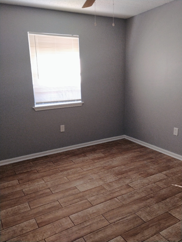 Building Photo - 12240 Jackson Rd