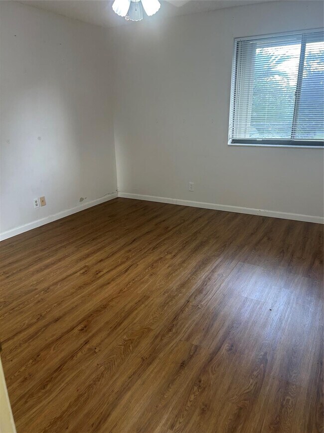 Building Photo - 9321 SW 23rd St