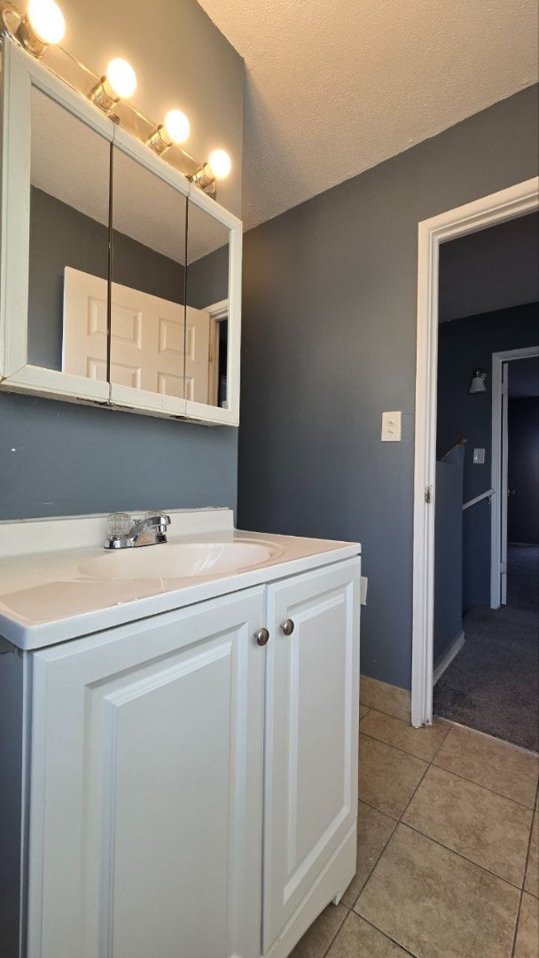 Building Photo - Spacious 3BR / 1.5BA Single-Family Home in Chicago – Available January 19