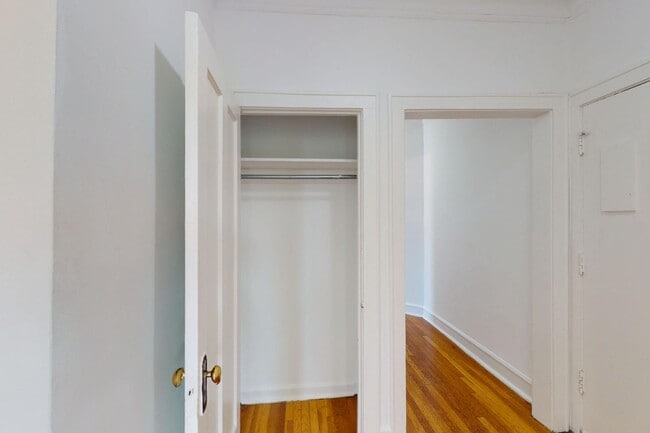 Floorplan - 5053 S. Ellis Avenue