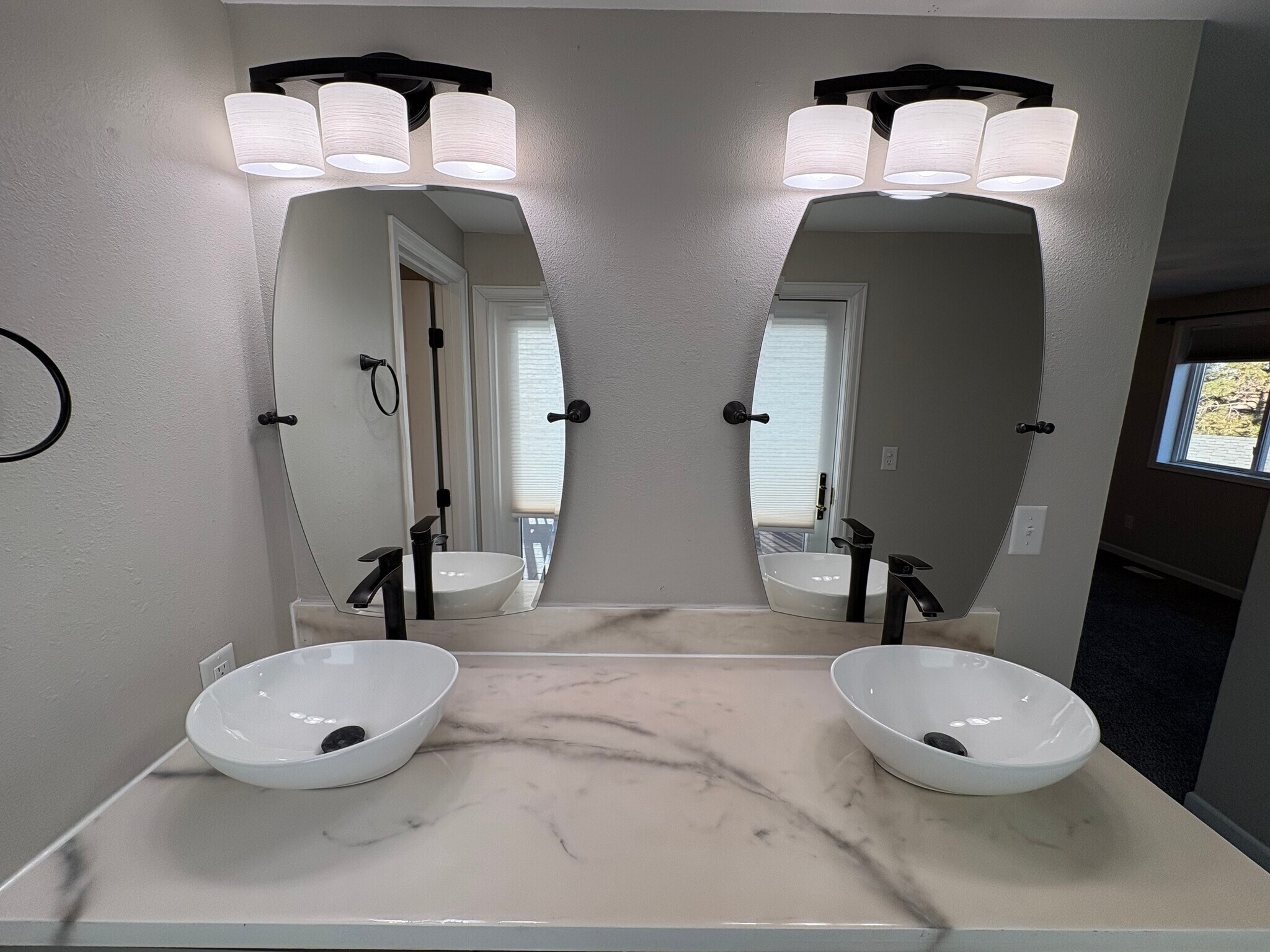 Building Photo - 2435 Piros Dr