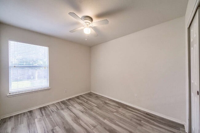 Building Photo - Charming 3-bedroom, 2-bathroom home in Wildhorse!