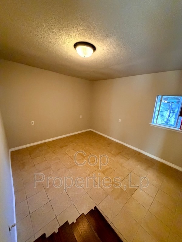 Building Photo - 1222 Brighton Ave