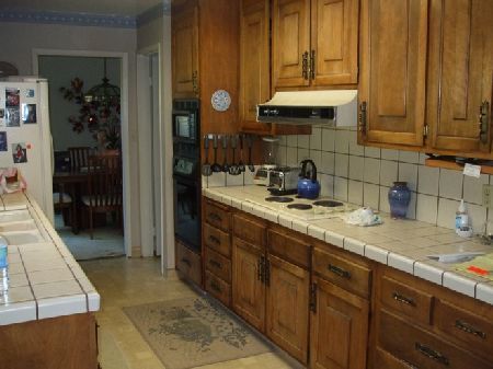 Building Photo - Spacious 4 Bed/ 2 bath Home in Prime Pleasanton Neighborhood – Walk to Schools & Parks! New paint...
