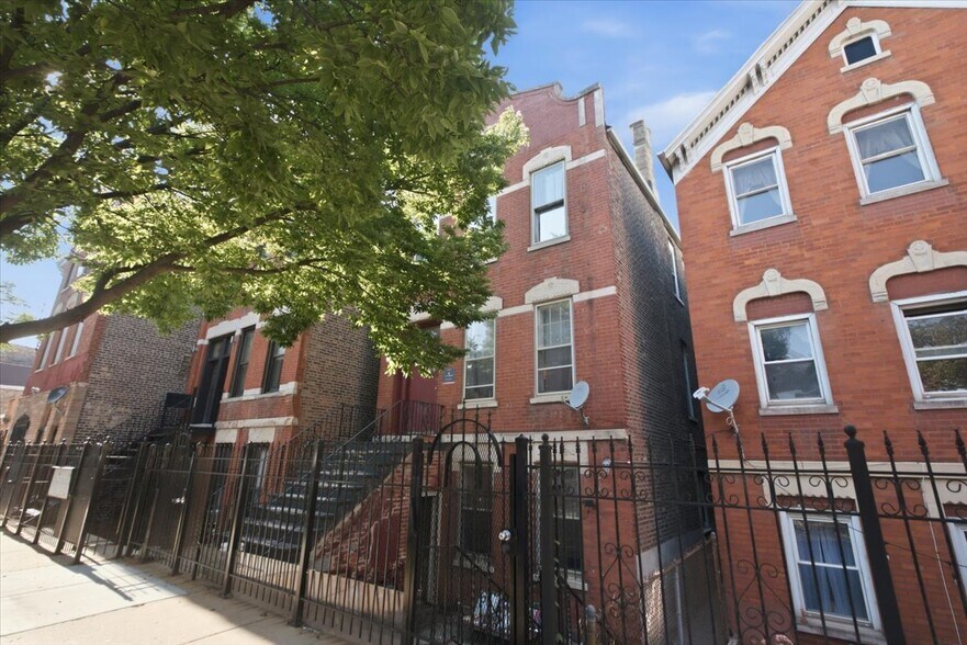 Building Photo - 1324 W 19th St
