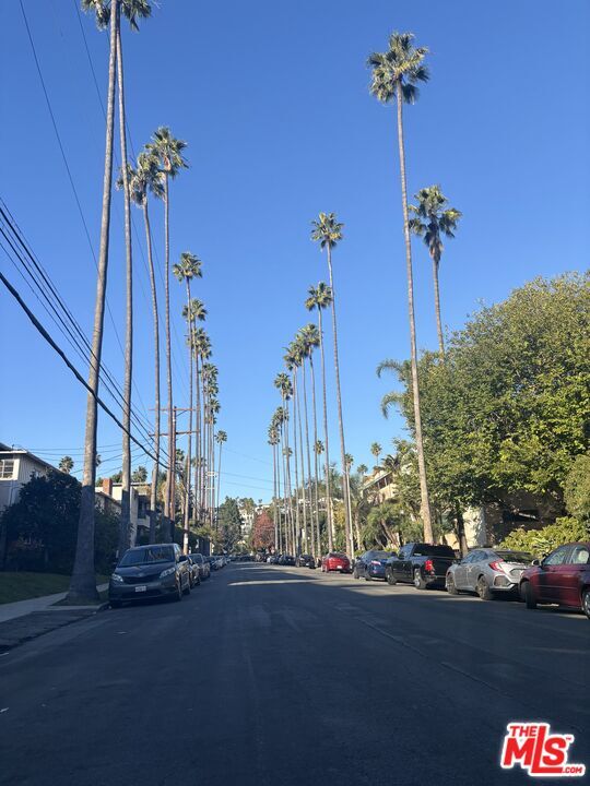 Building Photo - 1807 Taft Ave