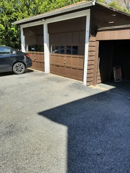 Building Photo - 311 Ward St