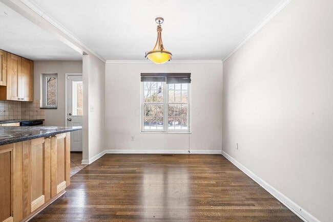 Building Photo - 1978 Northwest Blvd