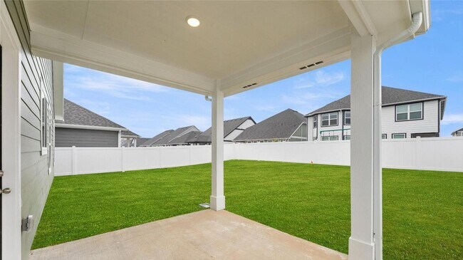 Building Photo - 5953 Revere Dr