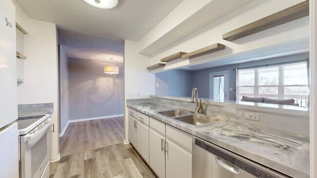 Building Photo - 1265 Millbrook Trail