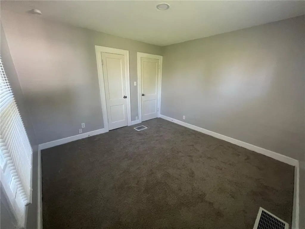 Building Photo - 2430 Indianapolis Ave