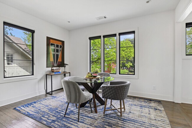 Building Photo - 634 Bonaventure Ave NE