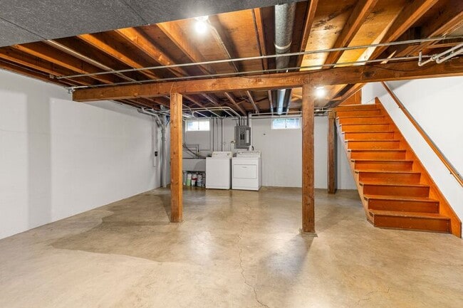 Building Photo - 3930 N Kilpatrick St