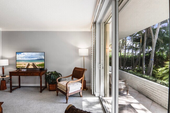 Building Photo - 139 Sunrise Ave