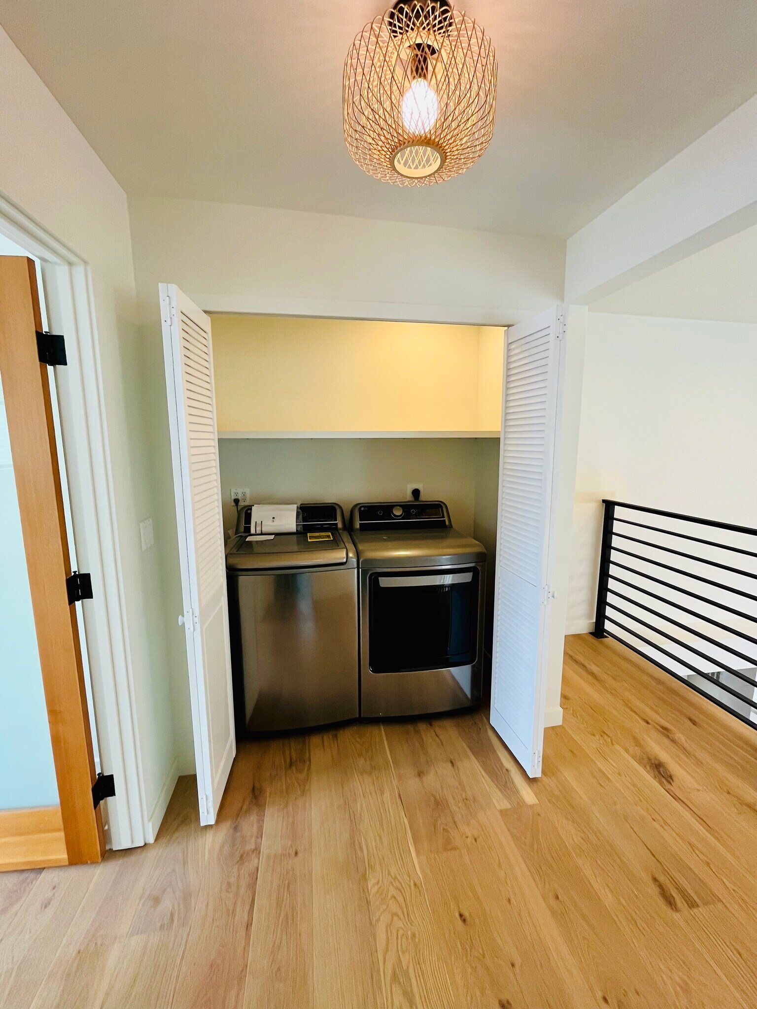 Building Photo - 31 Hermosa Ave