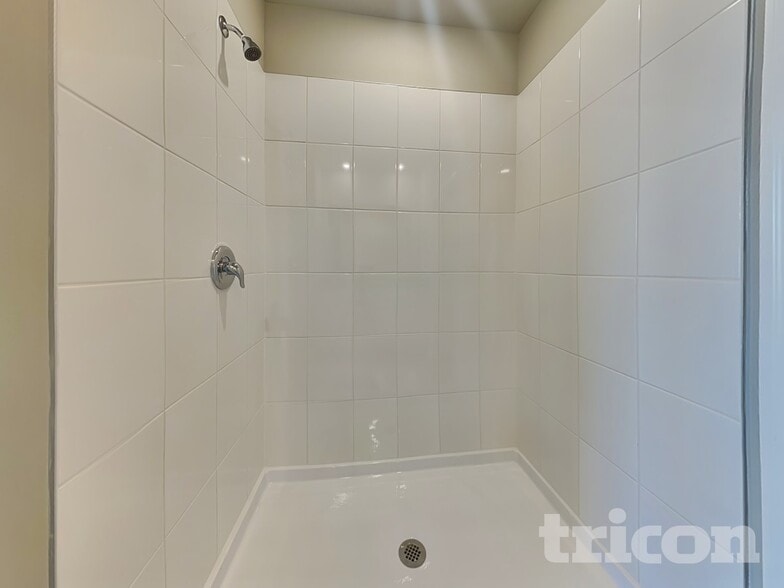 Building Photo - 7148 Boggy Crk Pl