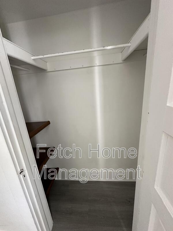 Building Photo - 431 Fremont St