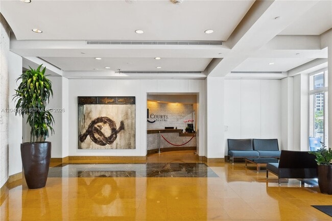 Building Photo - 801 Brickell Key Blvd