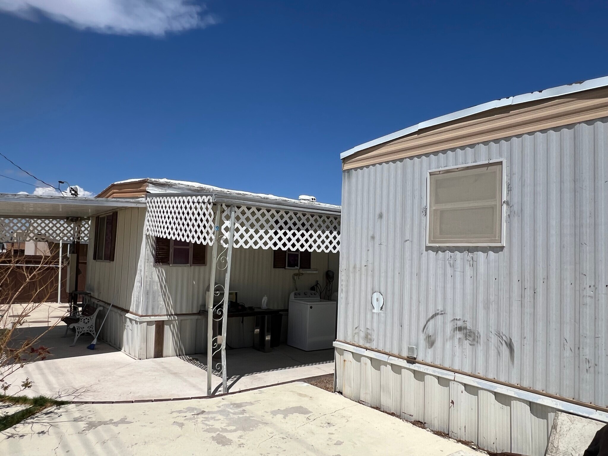 Building Photo - 252 Mojave Ln