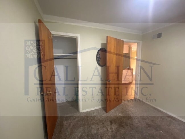 Building Photo - NLR 3 Bedroom Home