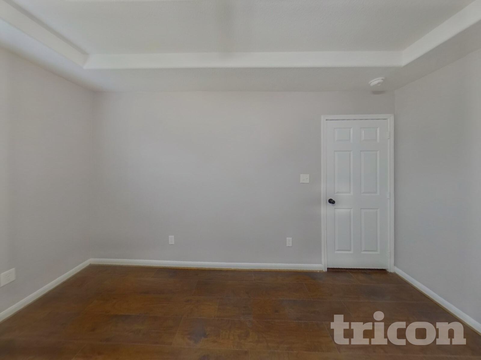 Building Photo - 10951 Royal Forest Dr