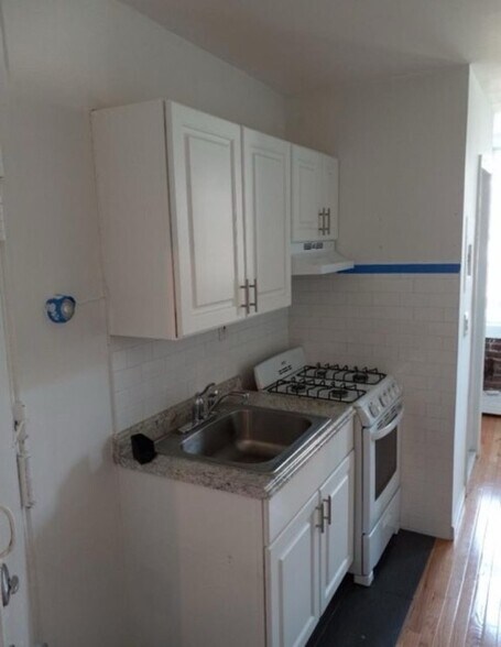 Building Photo - 5 Huntingdon Pike