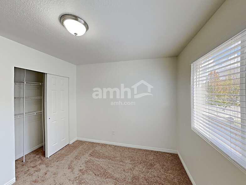 Building Photo - 3877 Chilton Rd