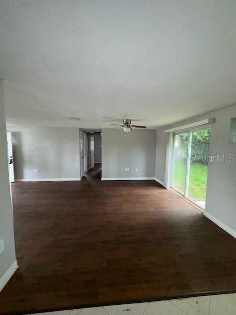 Building Photo - 5546 Moog Rd