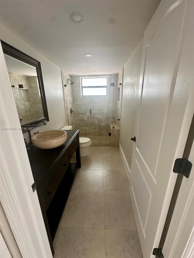 Building Photo - 5839 SW 74th Terrace