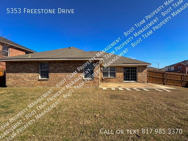 Building Photo - 5353 Freestone Dr