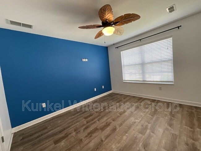Building Photo - 2621 Greystone Estates Pkwy
