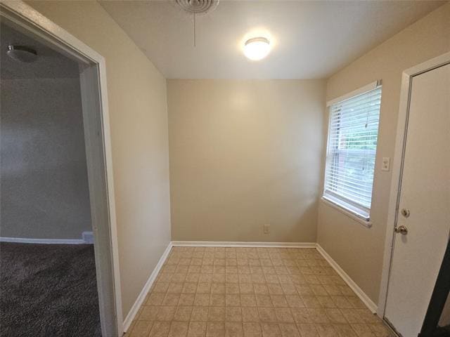 Building Photo - 6419 Onyx Dr N