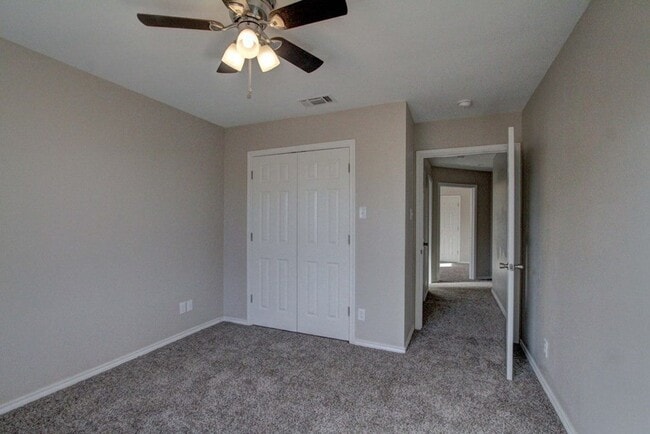 Building Photo - COMING SOON - 4 Bedroom Home + 2 Car Garage and Privacy Fenced Backyard!