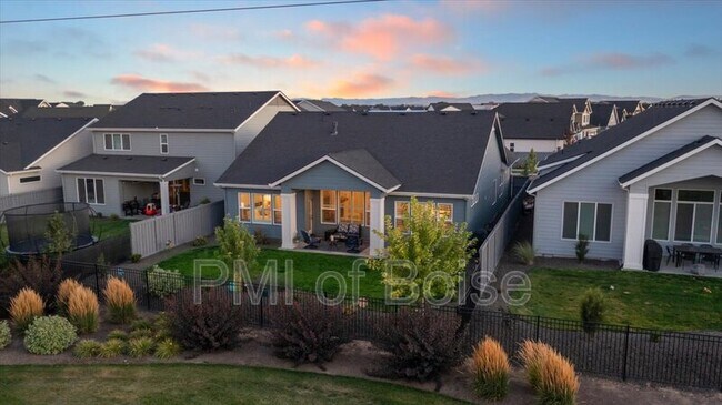 Building Photo - 10238 Hazy Gln Dr