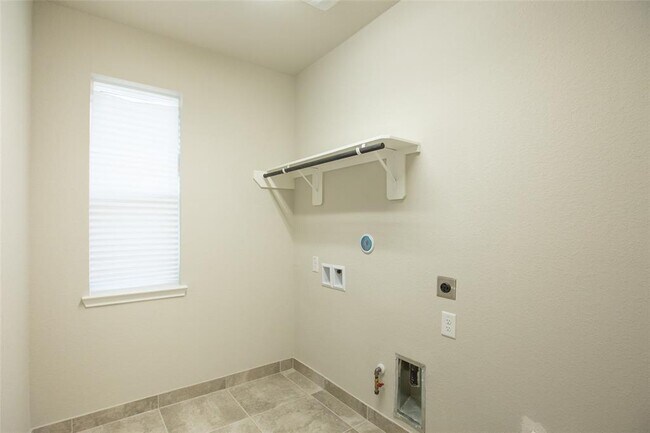 Building Photo - 24419 Tesino River Cir