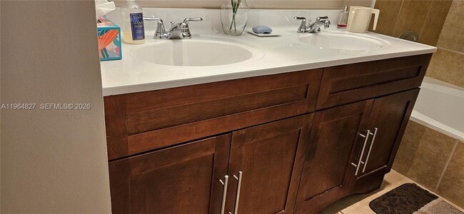 Building Photo - 2851 NE 183rd St