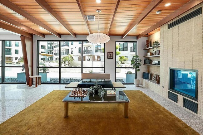 Building Photo - 1701 Simond Ave Ave