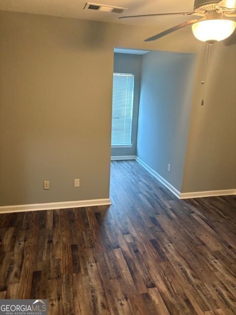 Building Photo - 250 Amal Dr SW