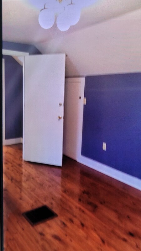 Building Photo - 7055 St John Rd