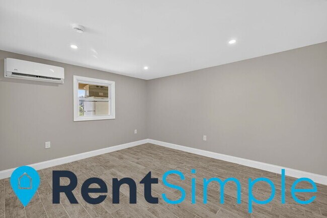 Building Photo - 4571 Weston Rd