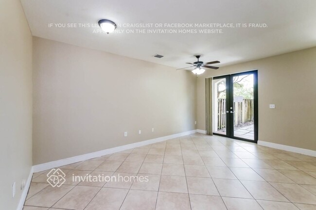 Building Photo - 3720 SW 69th Ave