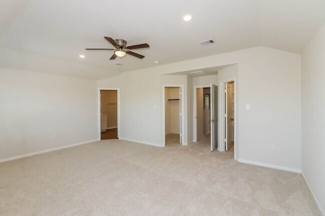 Building Photo - 8206 Sunberry Shadow Dr