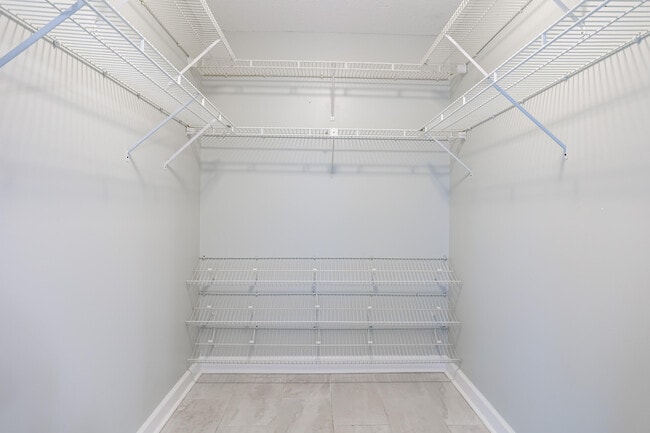 Building Photo - 13329 Polo Club Rd