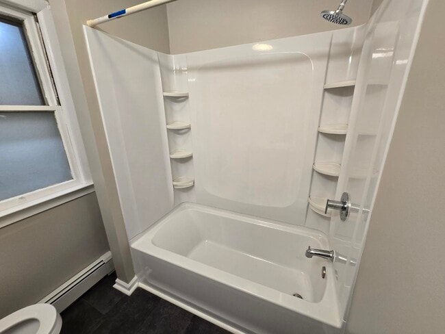 Building Photo - 1202 Van Vleck Rd