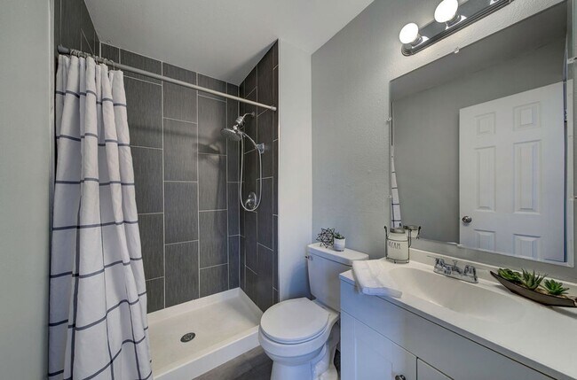 Building Photo - Beautifully Remodeled 3-Bed, 2-Bath Home with Modern Upgrades & Spacious Backyard!