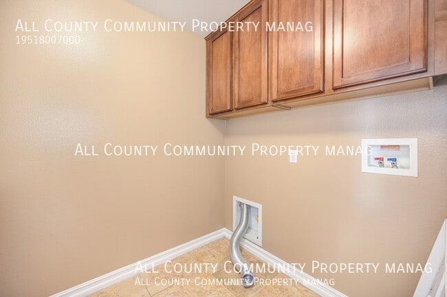 Building Photo - 34322 Heather Ridge Rd